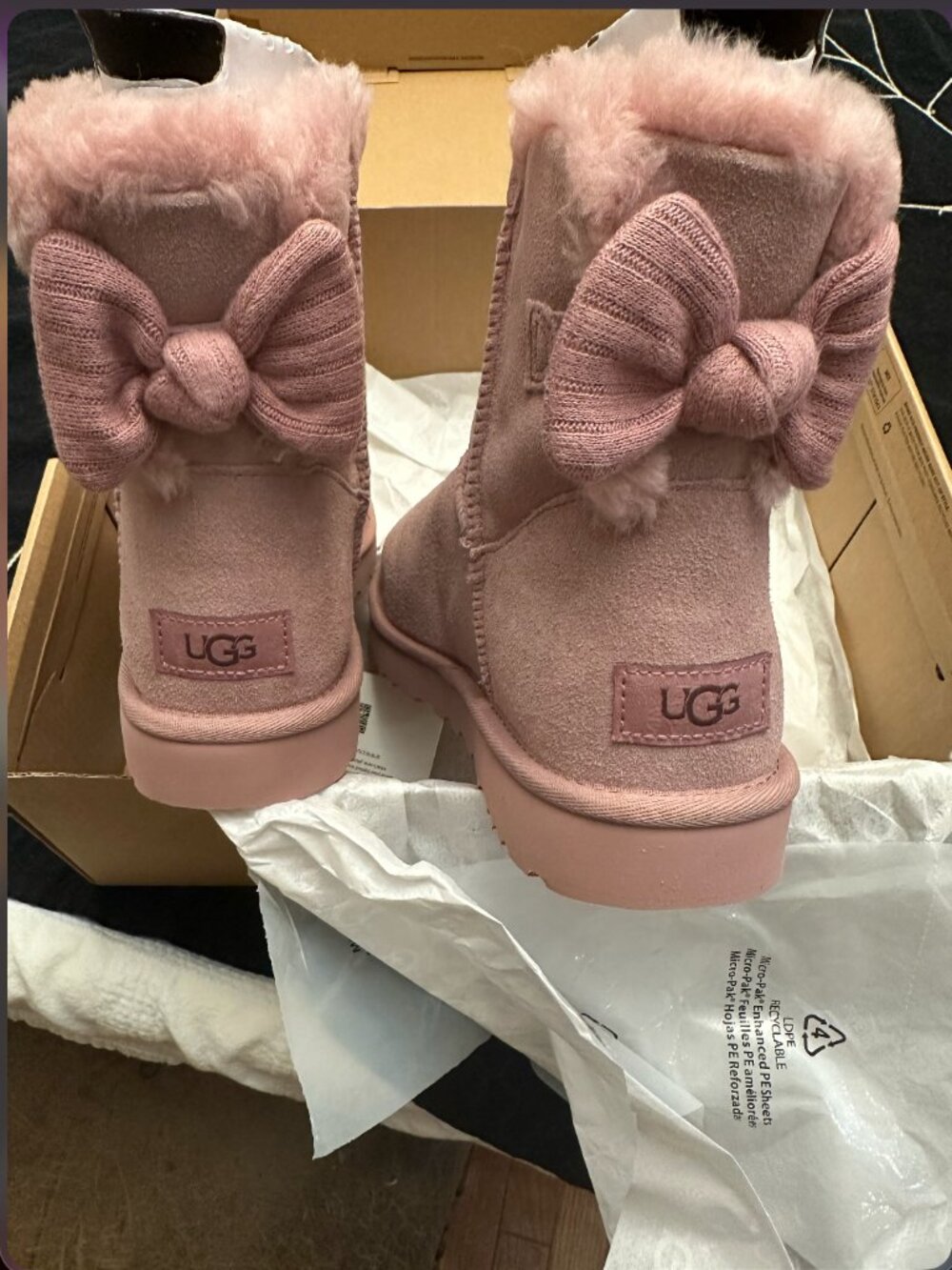 UGG - Women's - Mini Bailey Ribbed Bow - Size 8